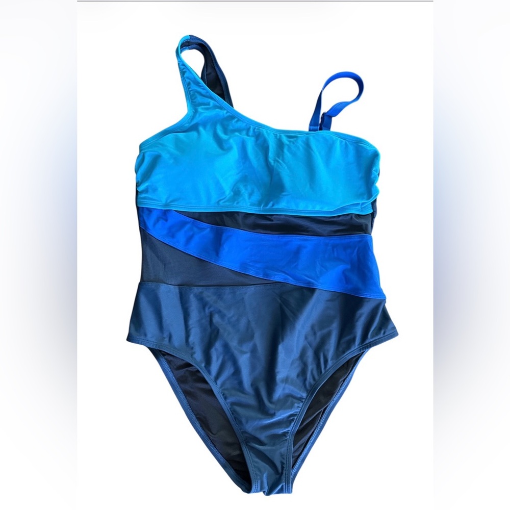 🆕 Cupshe 1 piece swimsuit-blue